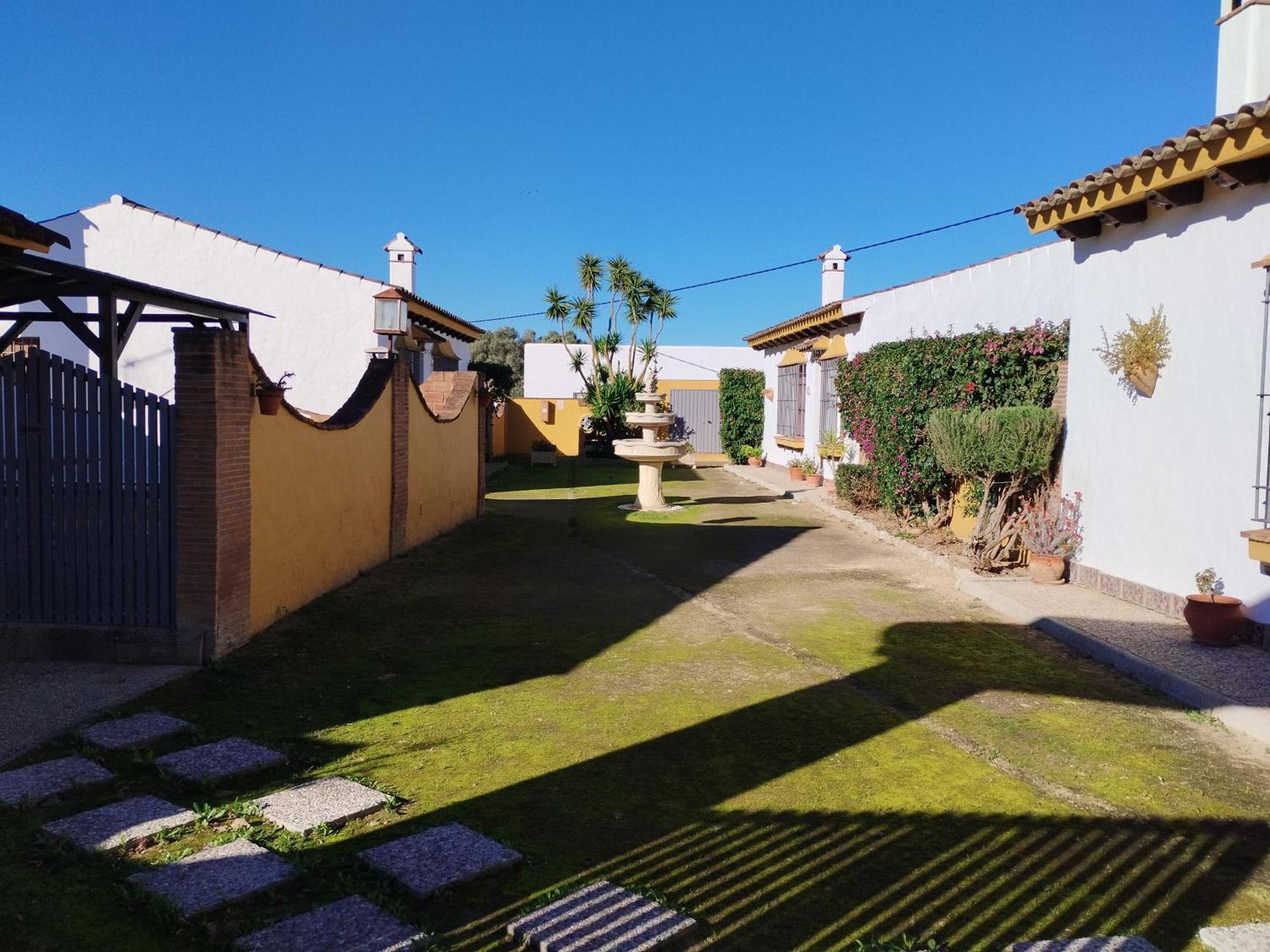 كونيل ذي لا فرونتيرا Hacienda Los Majadales المظهر الخارجي الصورة